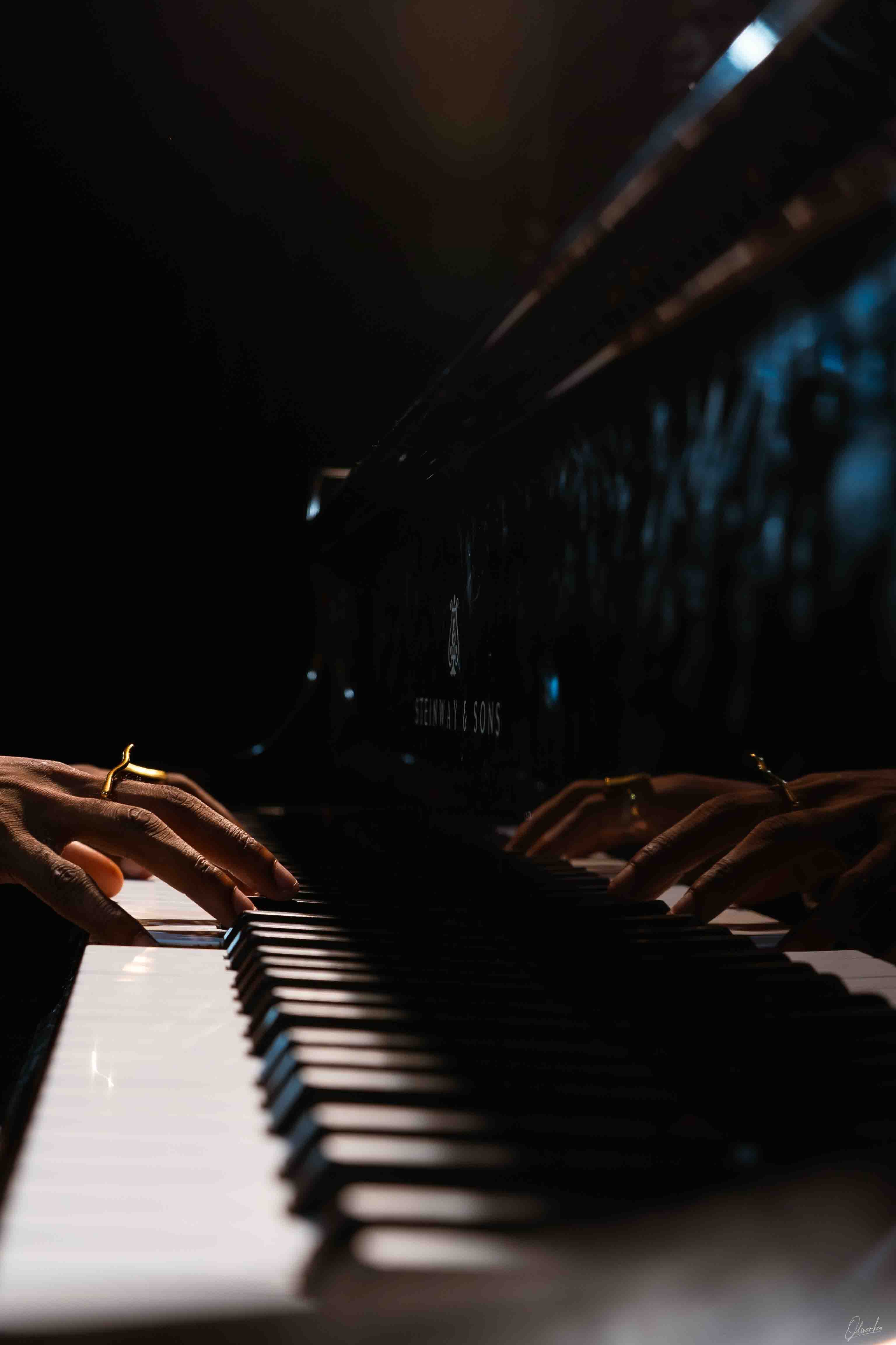 Piano dialogue